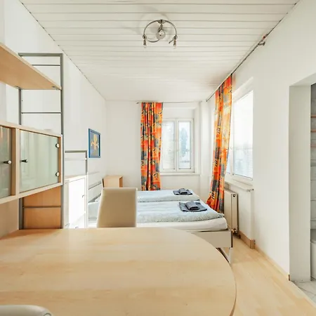 Charming Bei Wien In Ruhiger Umgebung Apartment