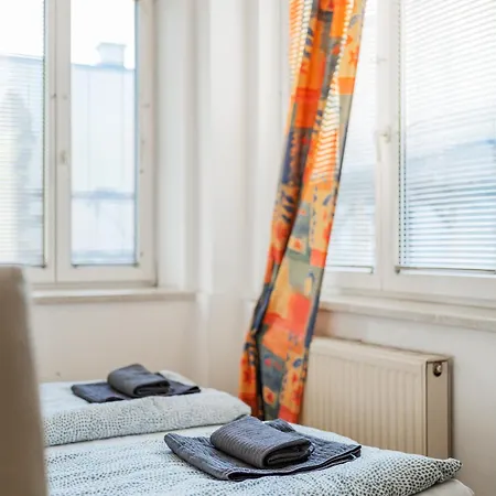 Charming Bei Wien In Ruhiger Umgebung Apartment